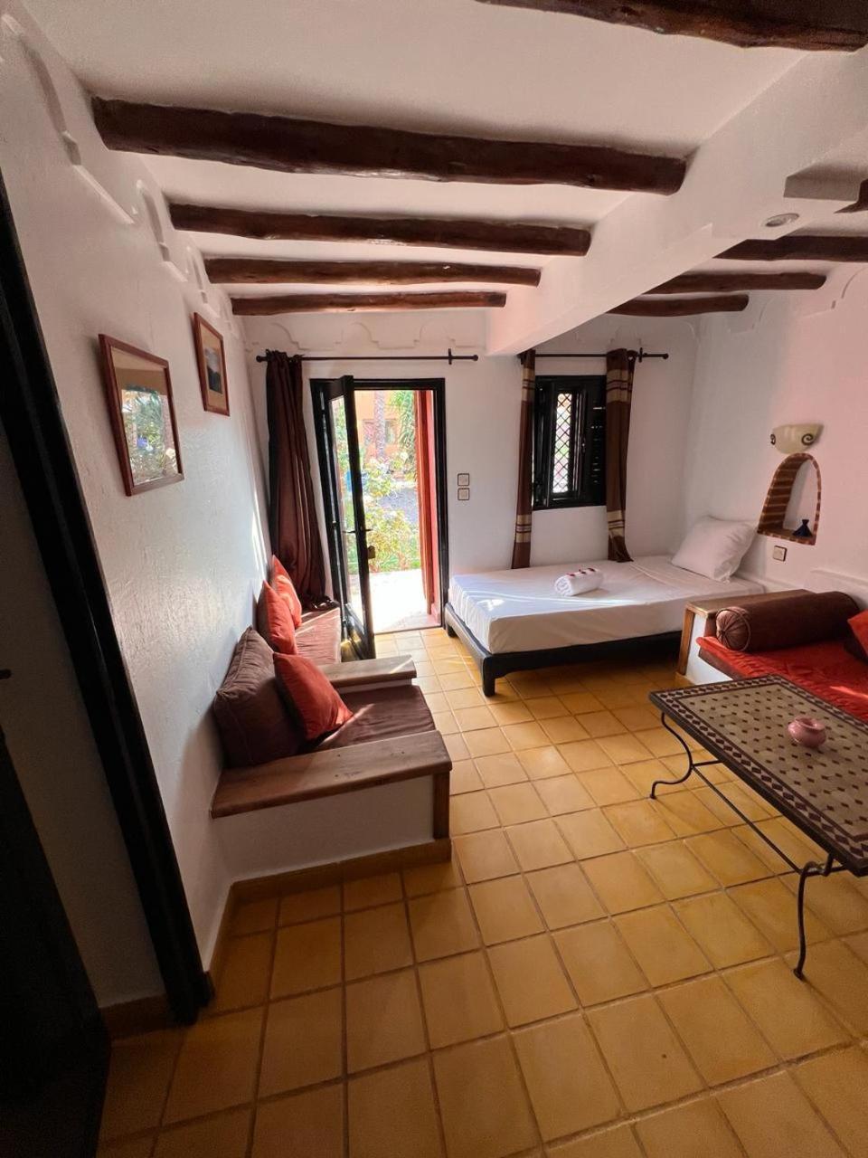 Villa Tata Marie Maison D'Hotes Marrakech Marrakesh Bagian luar foto